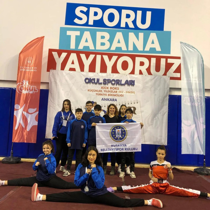 Türkiye Okul Sporları Kick Boks Şampiyonasından 4 Madalya